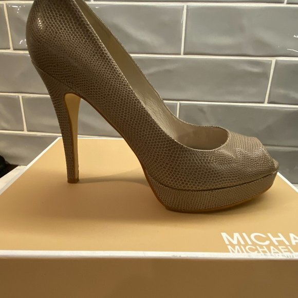 Michael Kors York Platform Heels - Picture 6 of 6